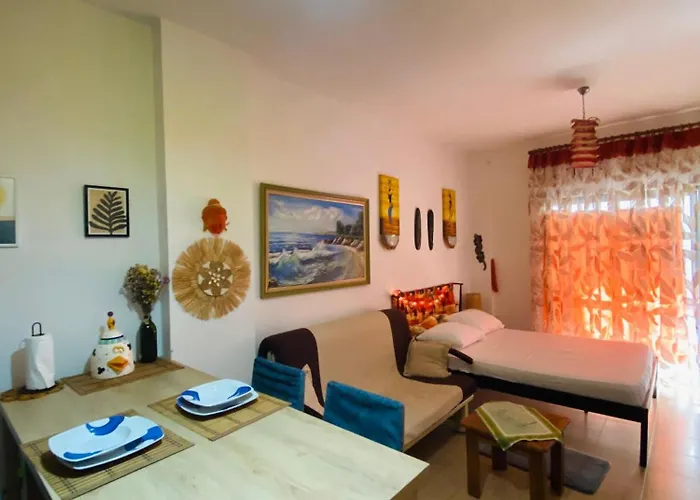 Sea La Vie Golem (Tirana)